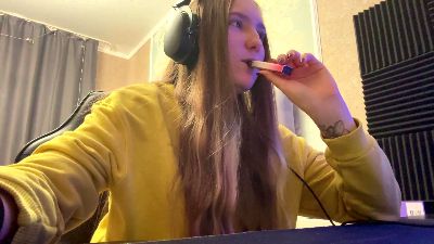 MistiDefelice webcam model stream image