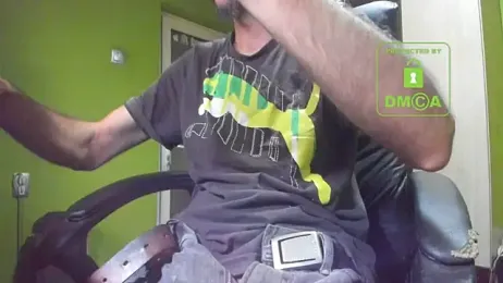 BigCumShoot webcam model stream image