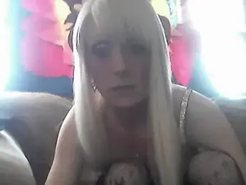 BeautifulXouple webcam model stream image