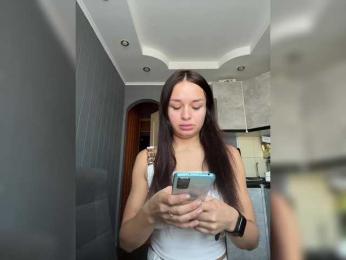 Maryllove webcam model stream image