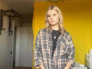 kassandragoodknight webcam model stream image