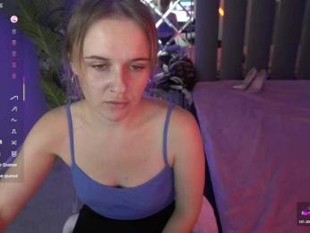 MaribelRiver webcam model stream image