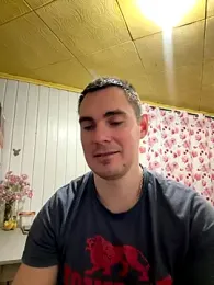 Rowing199456 webcam model stream image