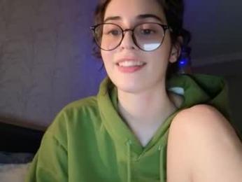 wonderland_stia webcam model stream image