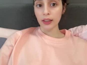 wonderland_stia webcam model stream image