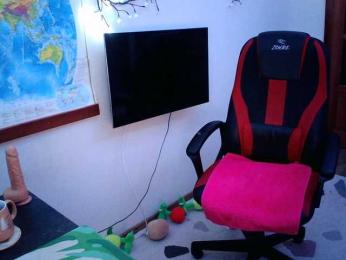 -alenyshka- webcam model stream image