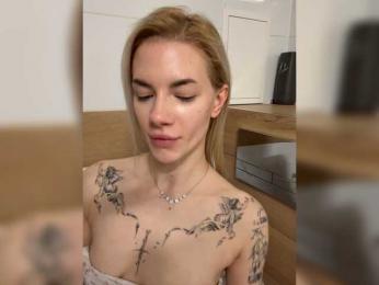 Millashaa webcam model stream image