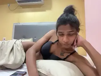 Bipasha2001 webcam model stream image