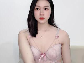 Yuki Kimdran webcam flirt4free model stream image