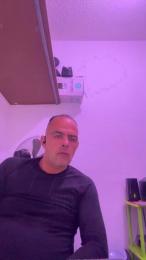 angevil2020 webcam model stream image