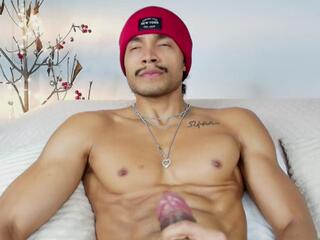 Robyn Miller webcam model stream image