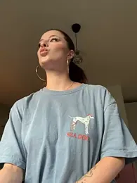 Mia-Rey webcam model stream image