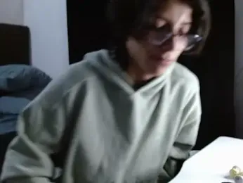 VAZAK webcam model stream image