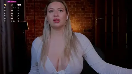 helen_frogg webcam model stream image