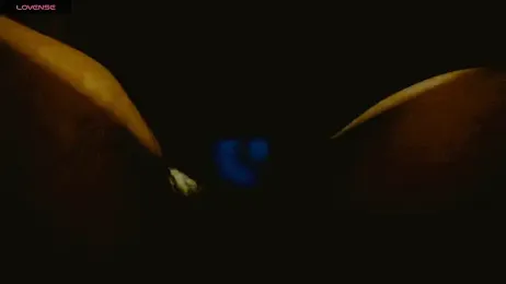 Butterflyblue_dream webcam model stream image