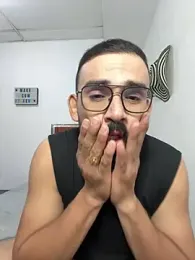 big_bearman webcam model stream image