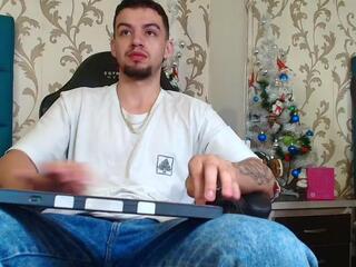 Mikel Magnus webcam model stream image