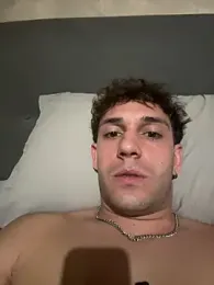 emanuel00220 webcam stripchat model stream image