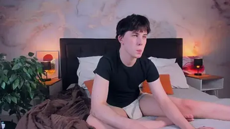 AdrianoAubert webcam model stream image