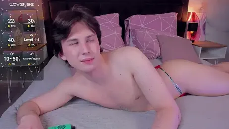 AdrianoAubert webcam model stream image