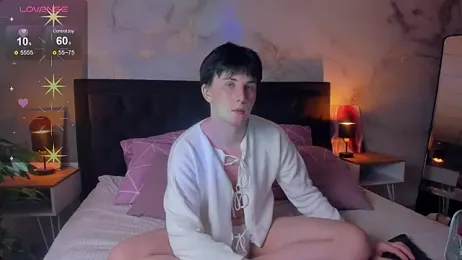 AdrianoAubert webcam model stream image