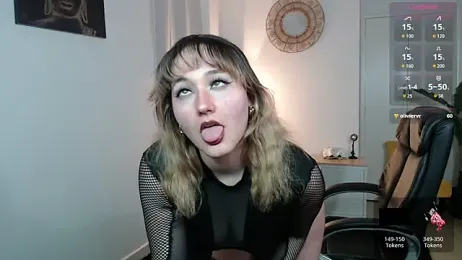 Crystal-dreamt webcam stripchat model stream image