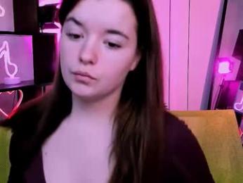 nika_still webcam model stream image