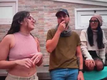 naughtyluxe webcam model stream image