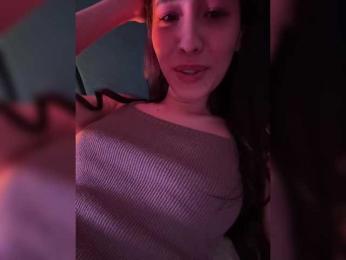 AlinaWey webcam model stream image