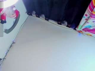 body-fox19 webcam model stream image