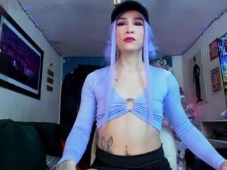 body-fox19 webcam model stream image