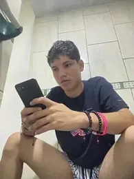 Theus26_ webcam model stream image