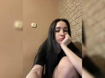 Hikikomori27 webcam model stream image