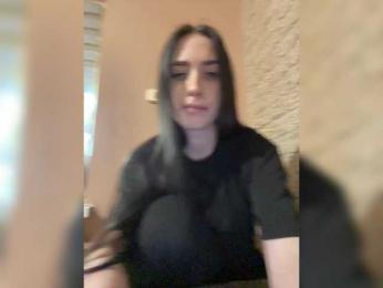 Hikikomori27 webcam model stream image