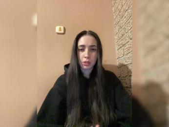 Hikikomori27 webcam model stream image