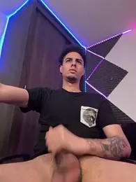 bigryann23 webcam model stream image