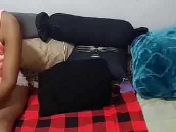 creamyhub webcam model stream image