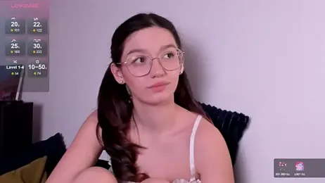 miabellee_ webcam stripchat model stream image