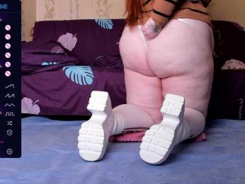 CrowDiamond webcam bongacams model stream image