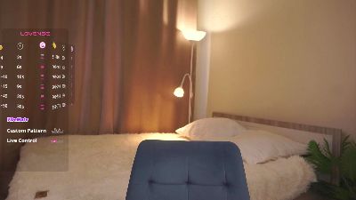 ElviraWiggains webcam model stream image