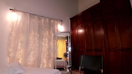 matilda_69x webcam model stream image