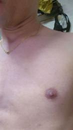 pequeboy_hot webcam model stream image