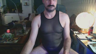 tom0819 webcam cam4 model stream image