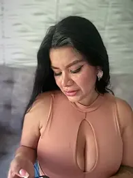 Issane_Peru webcam model stream image