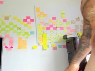 Zeus Brioly webcam model stream image