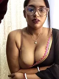 Queen_Doll webcam model stream image