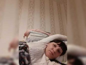 Zlykaa webcam model stream image