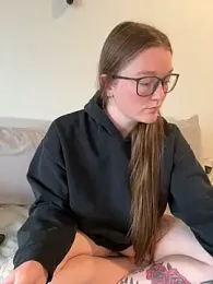 PussiesnCream_ webcam model stream image