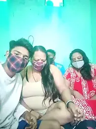 LoveOnStream webcam model stream image