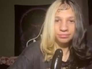 universethadon webcam model stream image